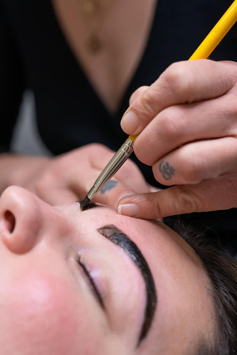 Brows & Beauty